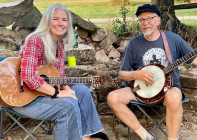 Tom Nechville and Linda Leavitt (Oregon)